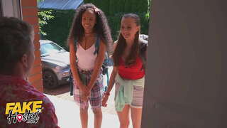 Rūpahu Whare Hot Threesome ki Tits Tino Stacey Cruz, me te Romy Indy