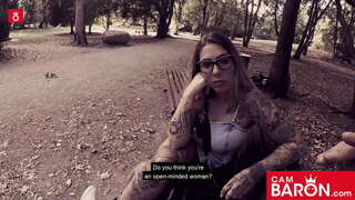 Kevin geeft Mia een goede nacht neuken date! Cambaron.com