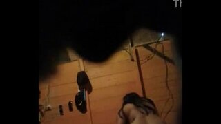 Culiando doggy style met haar kont