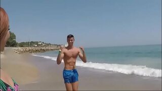 Yosh Kiti Sevgi mamlakat o'rtasida yigitlarni portlatishni yaxshi ko'radi! Yosh Kiti Sevgi mamlakat o'rtasida yigitlarni portlatishni yaxshi ko'radi!